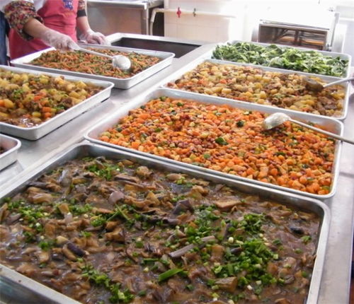 千喜鶴餐飲 值得信賴(lài)的食堂承包專(zhuān)家，以專(zhuān)業(yè)服務(wù)深耕廣東市場(chǎng)